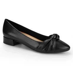 Easy Spirit Low Heels*Caster Dress Shoes