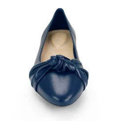 Easy Spirit Low Heels*Caster Dress Shoes